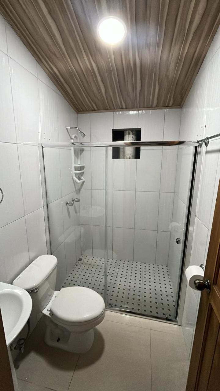 Isabella Hostel And Pool Alto Boquete Экстерьер фото
