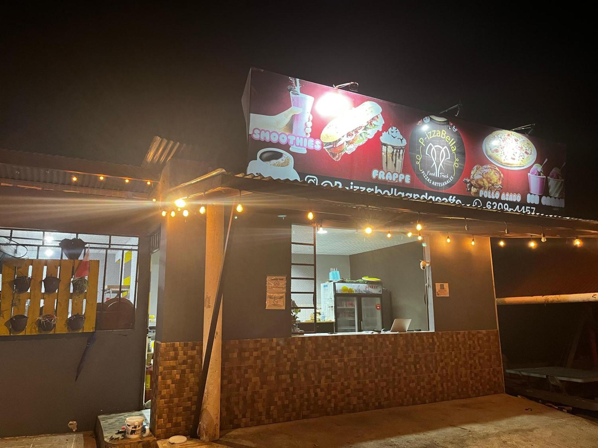 Isabella Hostel And Pool Alto Boquete Экстерьер фото